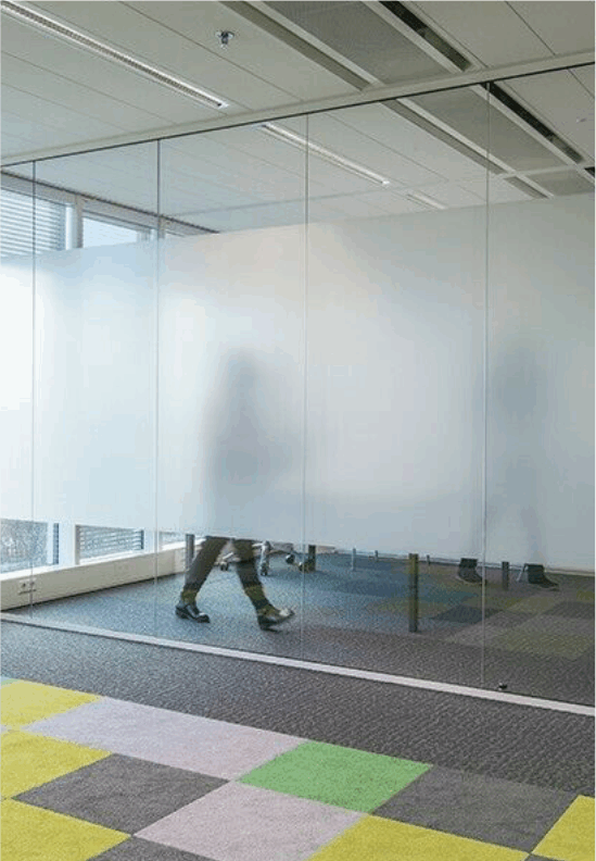 Opál - savmart ablaküveg fólia egyedi mintáddal kivágva is